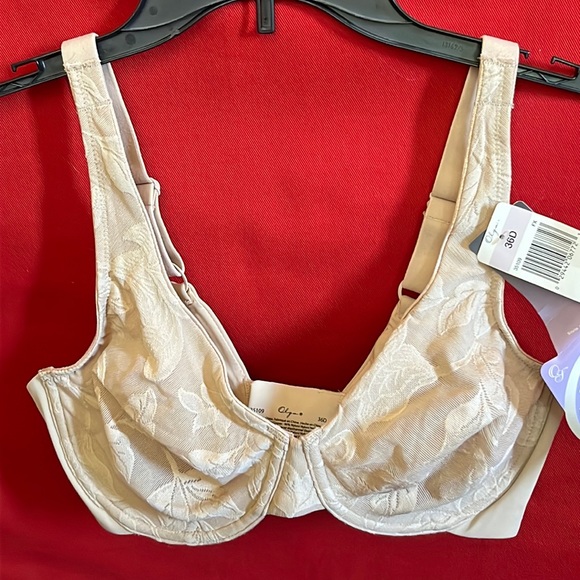Olga Intimates & Sleepwear Nwt Olga Signature Bra Size 36d Poshmark